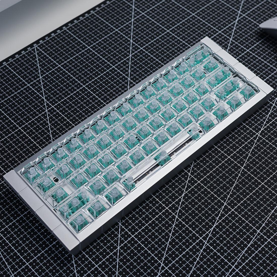 61-Key Layout Crystal Clear PC Keycaps