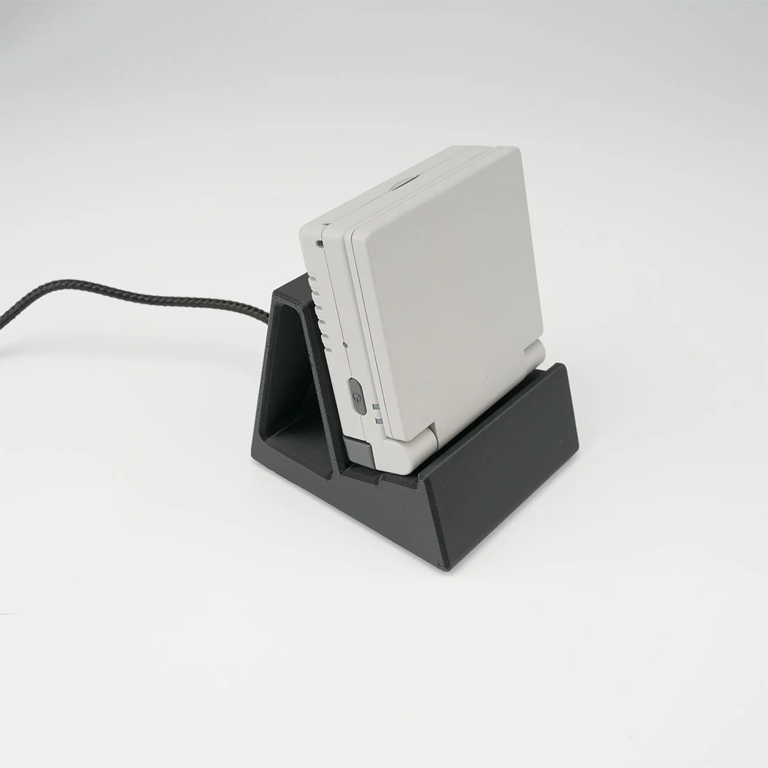 3D Printed Magnetic Charging Dock for Miyoo Mini Flip Handheld Game Console