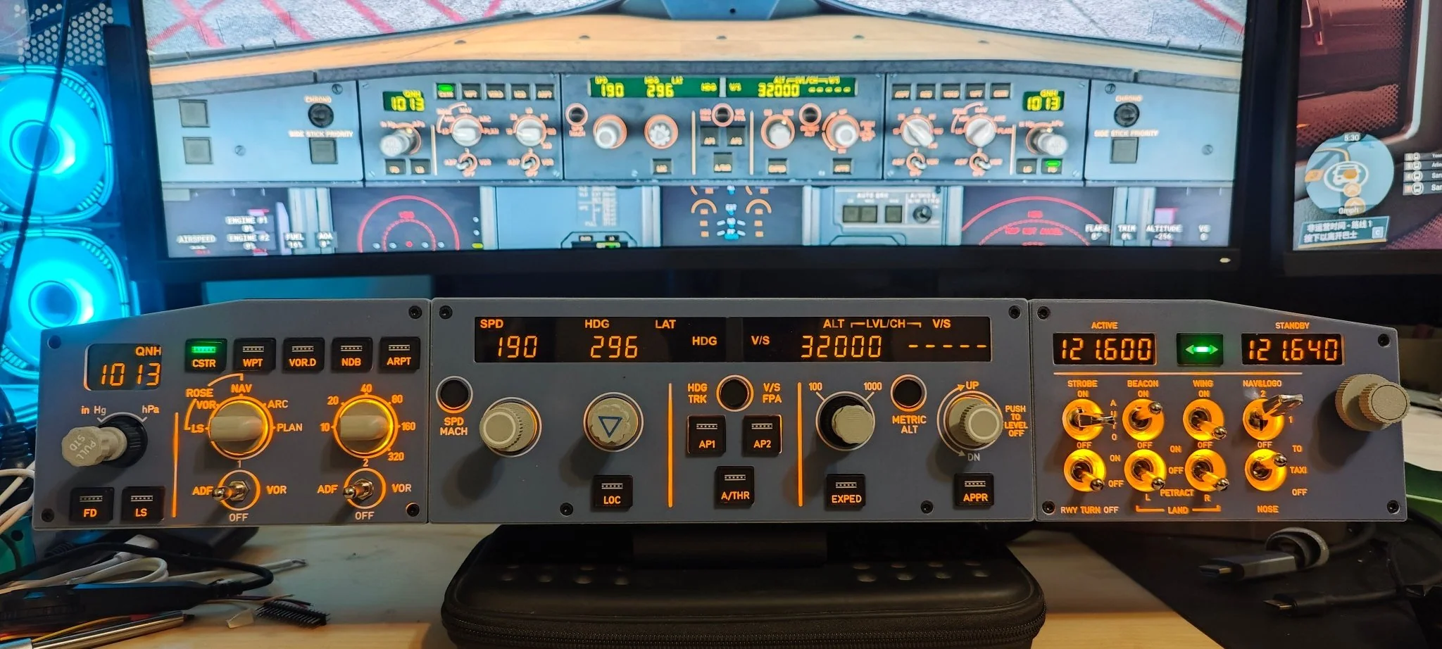 D108 一体式 A320 家用座舱面板 - 集成 FCU+左侧 EFIS+自定义灯光/频率模块 适用于 Windows MSFS2020、X-Plane 12（Fenix、FBW、Toliss）预售：15 天