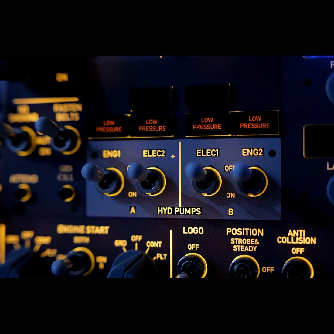 Rowsfire B107 B737 Light OVHD OVERHEAD Panel for MSFS 2020/2024, Xplane 12