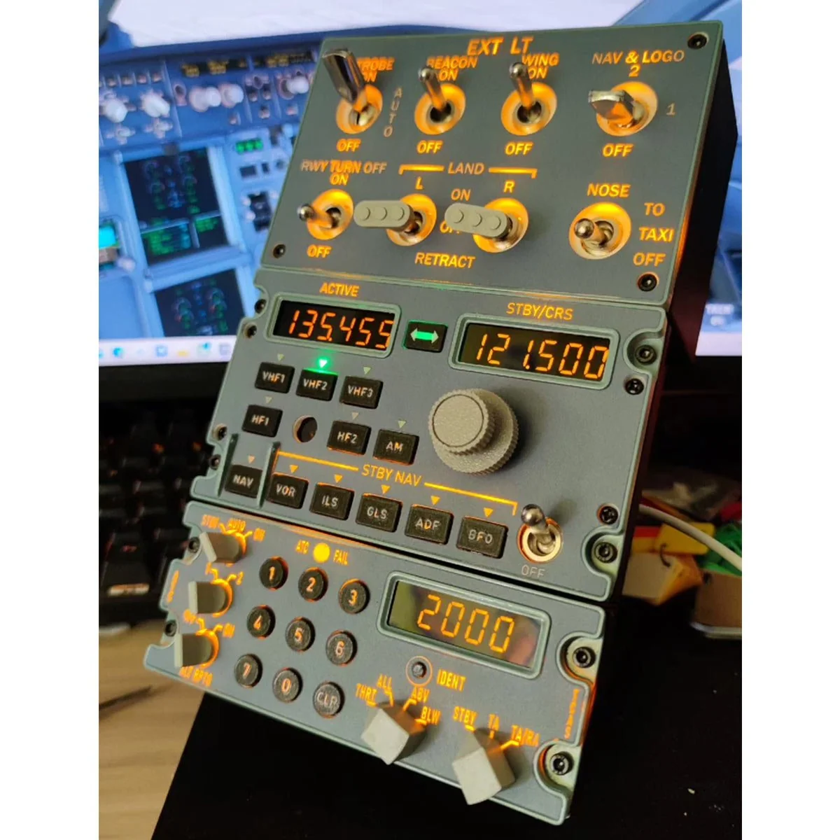D109 一体式 A320 家用驾驶舱面板 - 集成 RMP+灯光+ATC，适用于 Windows MSFS2020/2024、X-Plane 12（Fenix、FBW、Toliss）预售：1 个月