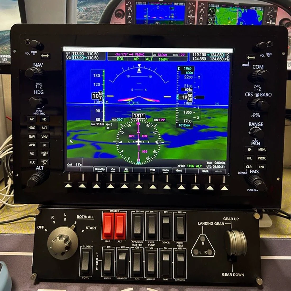 1/1 Scale G1000NXI Integrated Avionics 3-Piece Panel Set (PFD+MFD+Audio) with Mounting Brackets - Compatible with Major Flight Simulators