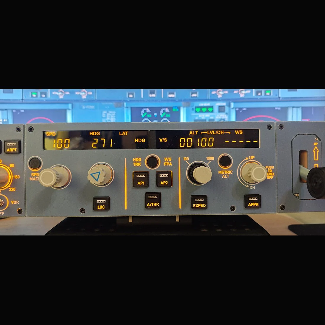 D108 一体式 A320 家用座舱面板 - 集成 FCU+左侧 EFIS+ECAM/起落架/自动刹车警告 适用于 Windows MSFS2020、X-Plane 12（Fenix、FBW、Toliss）预售：15 天