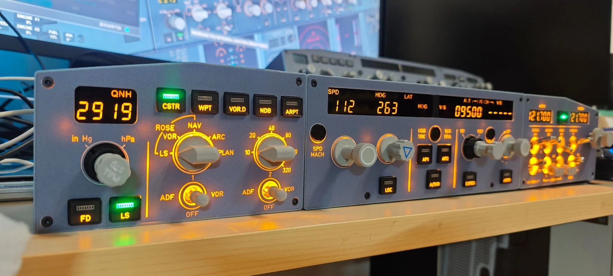 D108 一体式 A320 家用座舱面板 - 集成 FCU+左侧 EFIS+自定义灯光/频率模块 适用于 Windows MSFS2020、X-Plane 12（Fenix、FBW、Toliss）预售：15 天